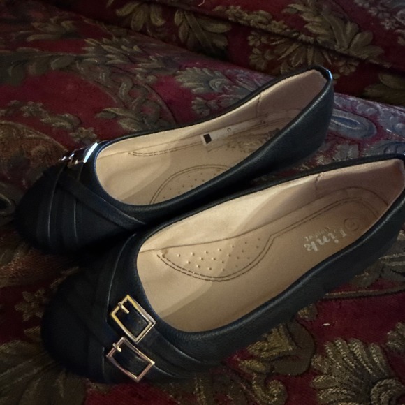 Black  Criss Cross Strap Ballet Flat Forever Link Comfort Shoes Girls Sz 3 - Picture 2 of 6